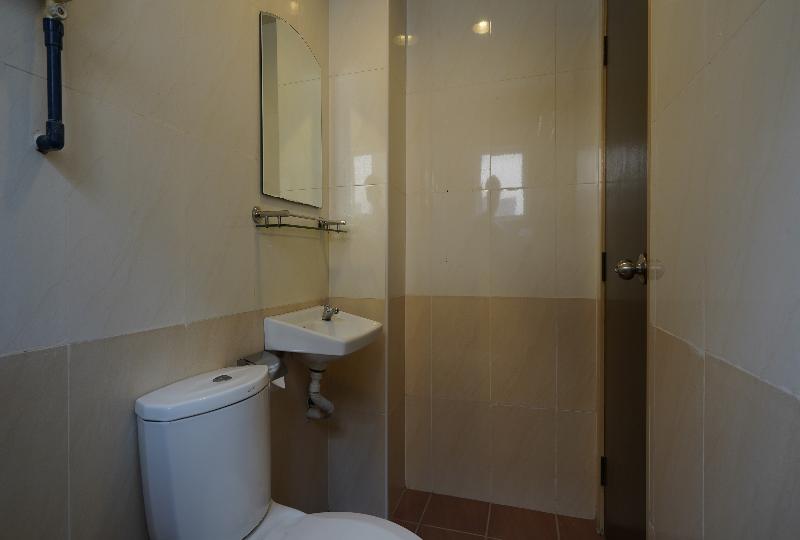 Oyo 43955 N9 Business Hotel Nilai Extérieur photo
